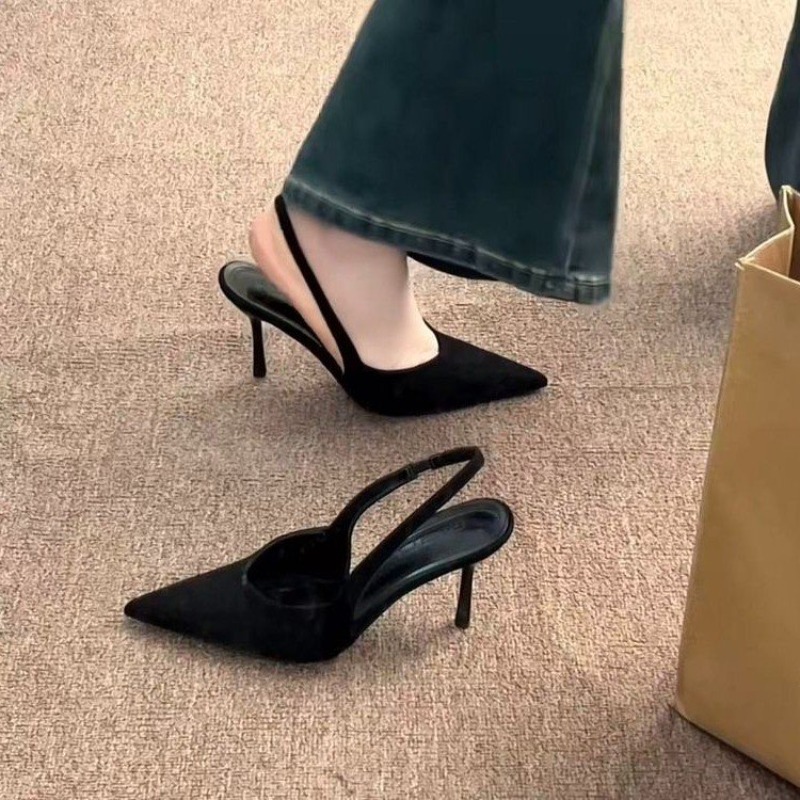 Leopard Print Heels - Francuskie szpilki z ostrym czubkiem w