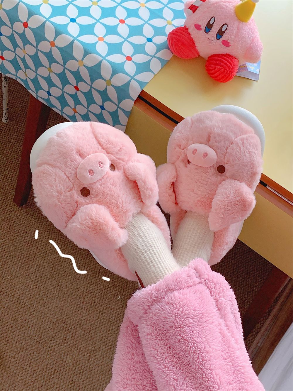 Klapki Feerldi Różowe Puszyste – Fluffy Fur Slipper recenzja i cena