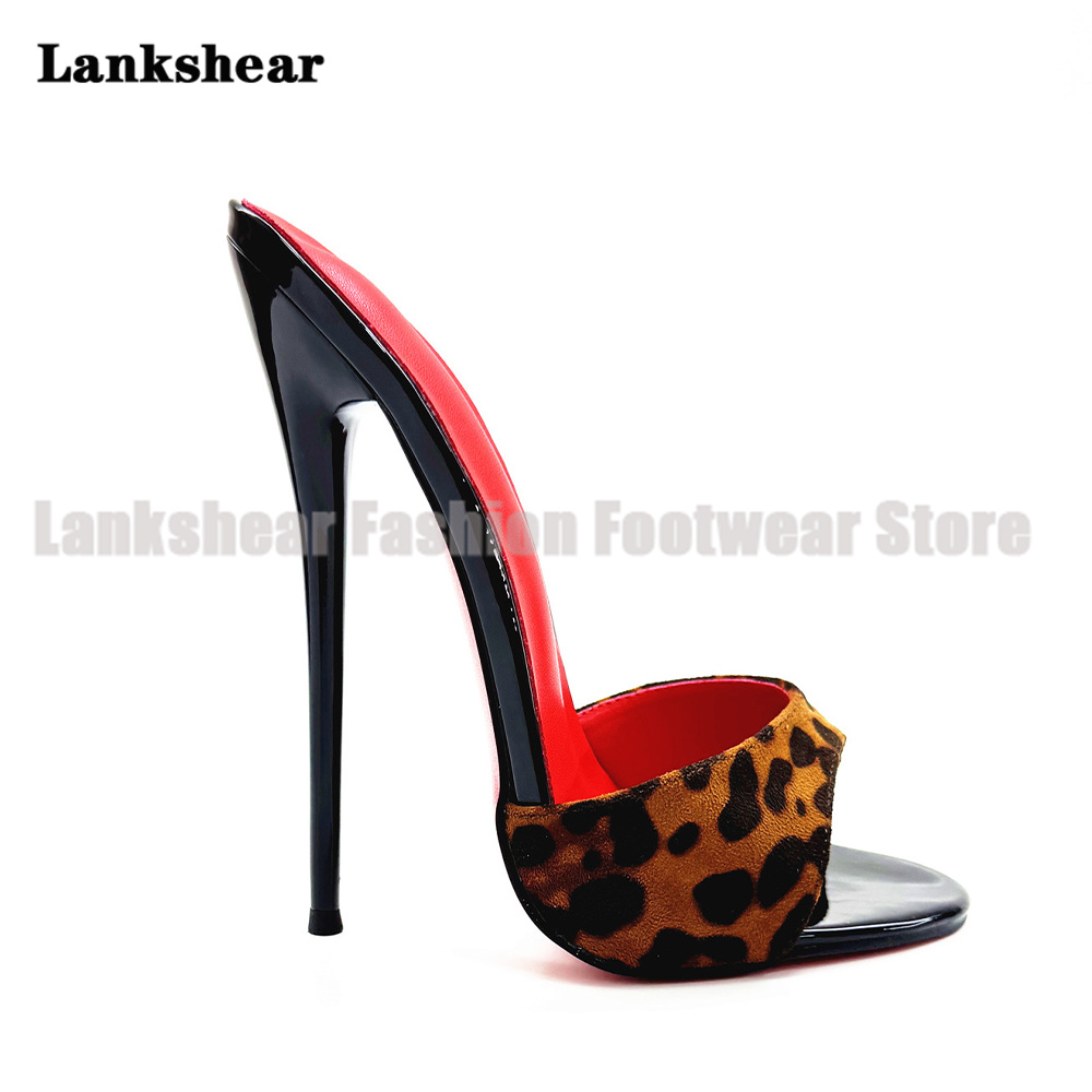 Klapki na wysokim obcasie ze w – Leopard Print Heels recenzja i cena